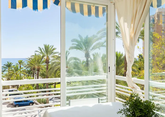 Encanto Mediterraneo,200M Playa